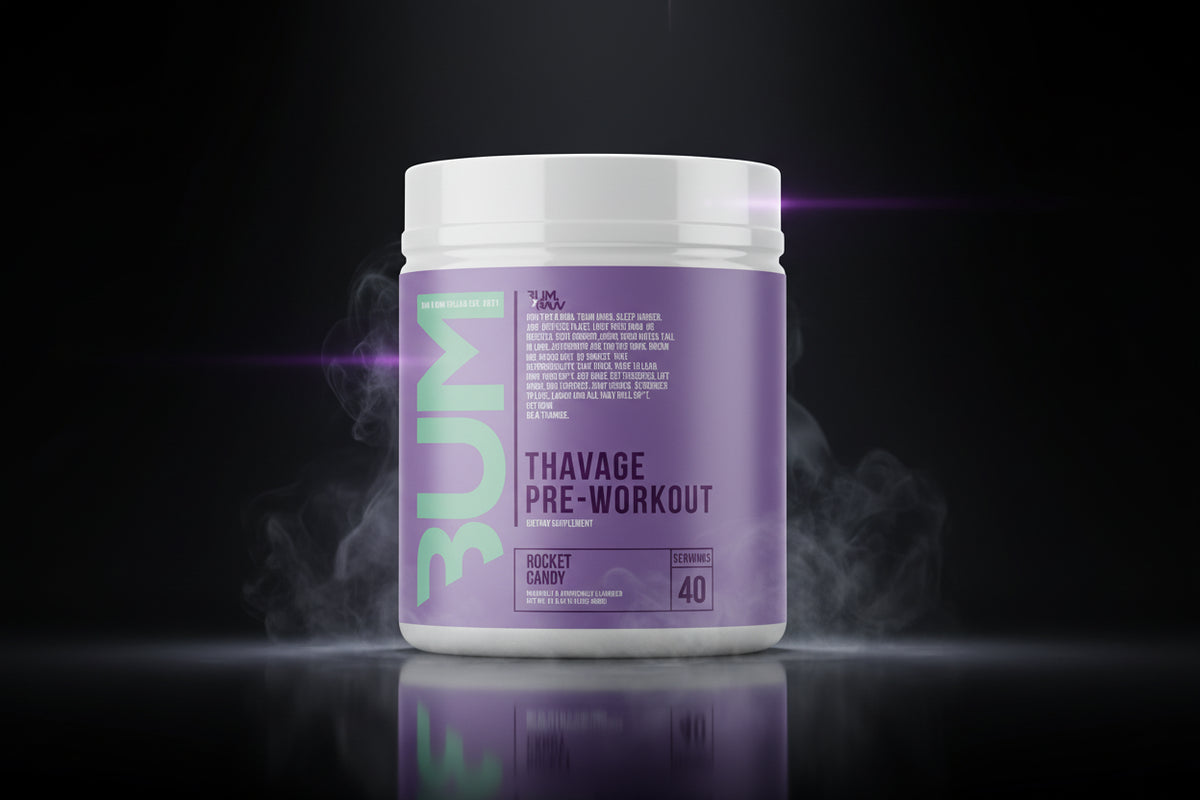 Lata de RAW CBUM Thavage Pre-workout com 40 porções, embalagem preta com detalhes vermelhos, suplemento energético para treinos