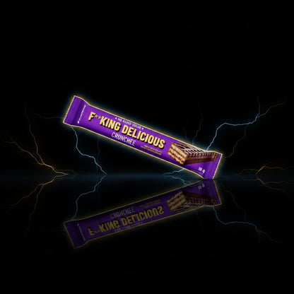 Chocolate ao leite Fitking Delicious Crunchee com creme de cacau, snack de 18g com textura crocante e sabor delicioso.
