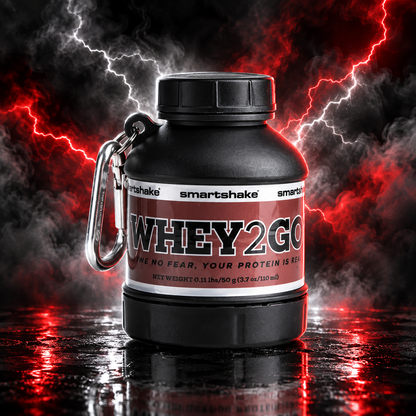 Funil Smartshake Whey2Go DC Comics de 110 ml com cores vibrantes, ideal para misturar suplementos de proteína.
